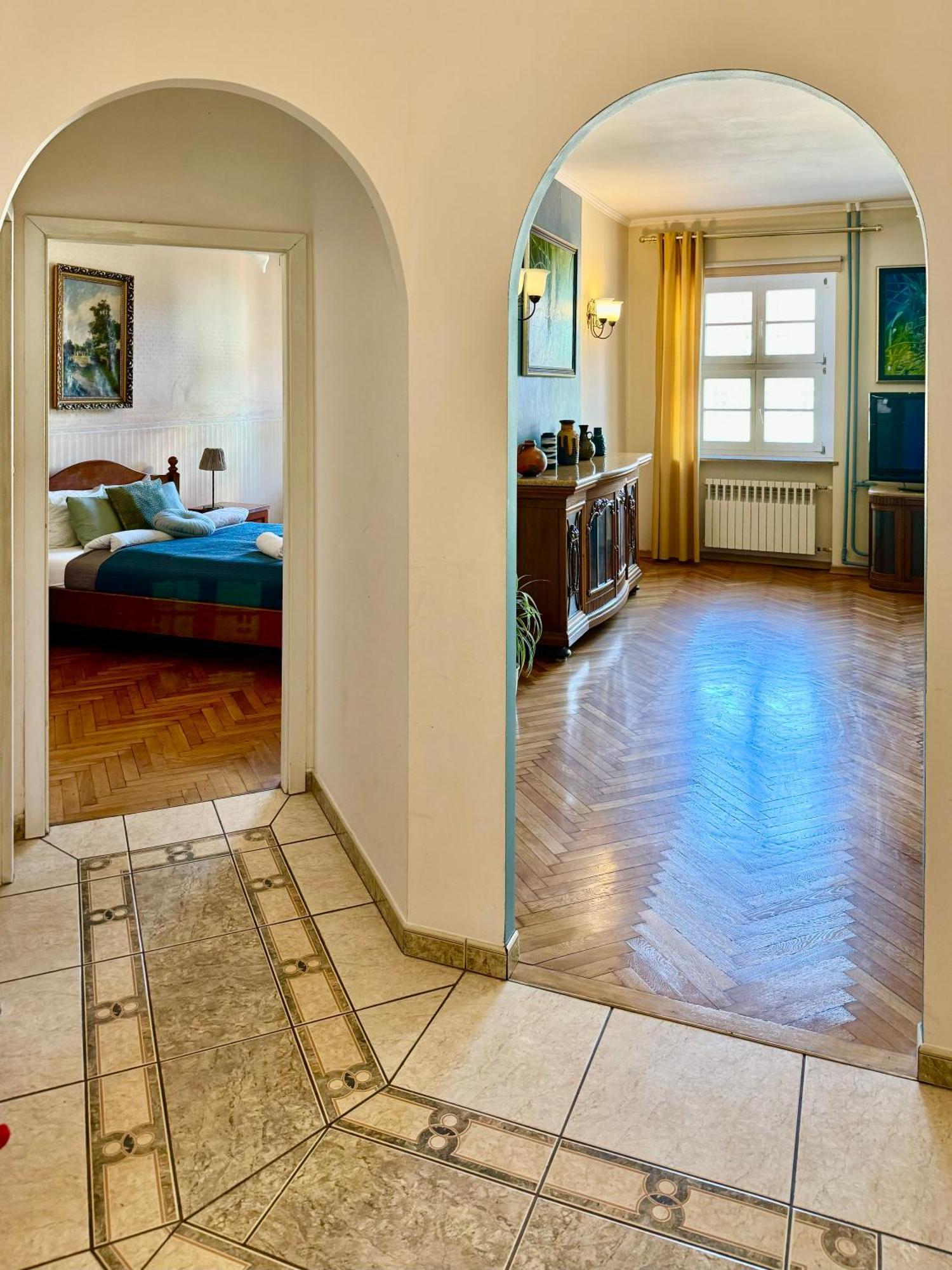 Wroclaw Inn Apartments Ngoại thất bức ảnh